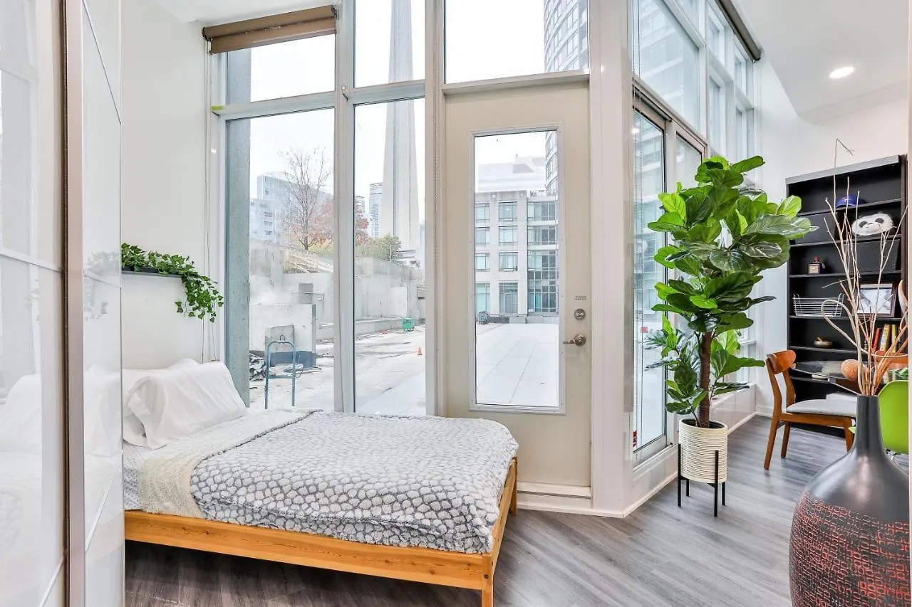 Luxury Treelife Suite Toronto