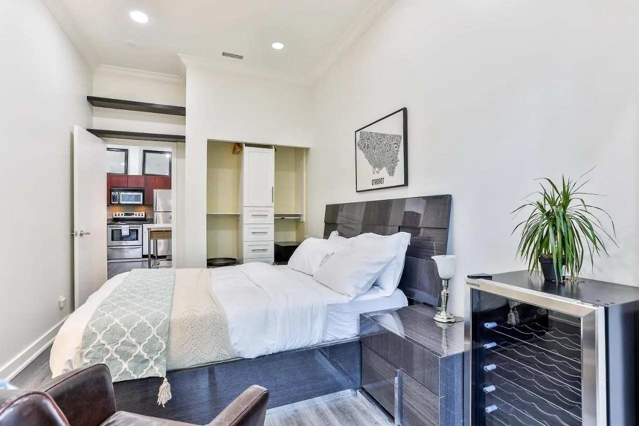 Luxury Treelife Suite Toronto Lejlighed