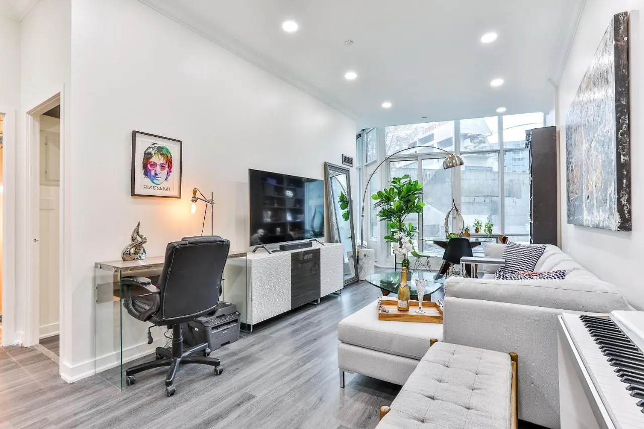 Lägenhet Luxury Treelife Suite Toronto